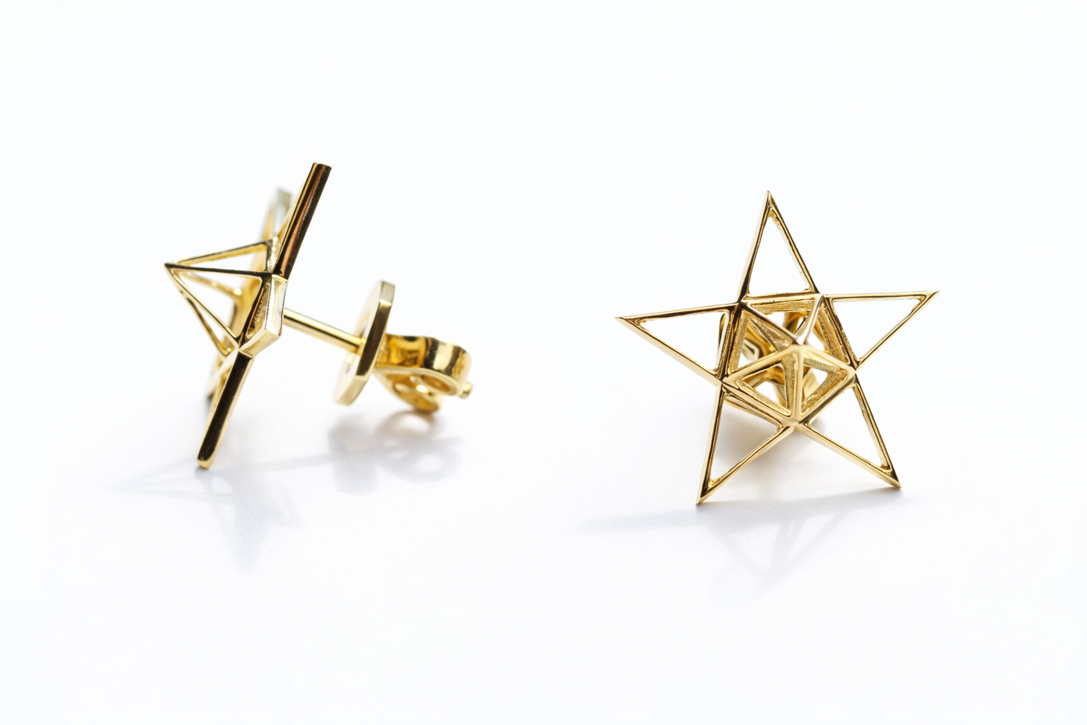 18K Gold Open Frame Star Earrings