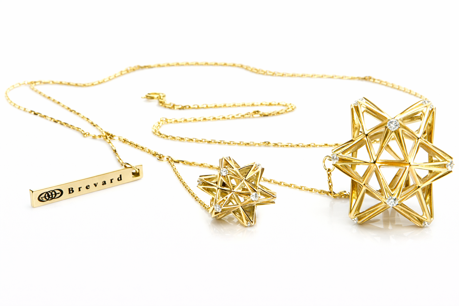 Frame Diamond and 18k Gold Pendant