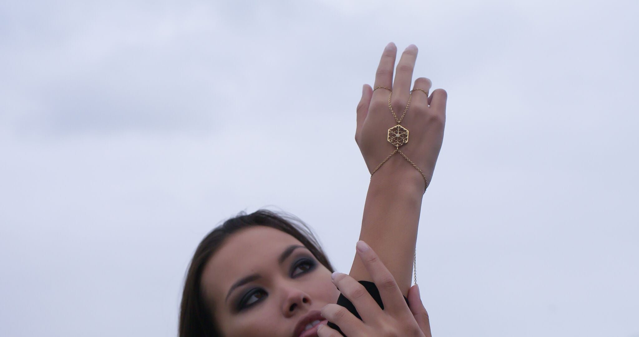 Snowflakes Independence Gold Necklace - John Brevard