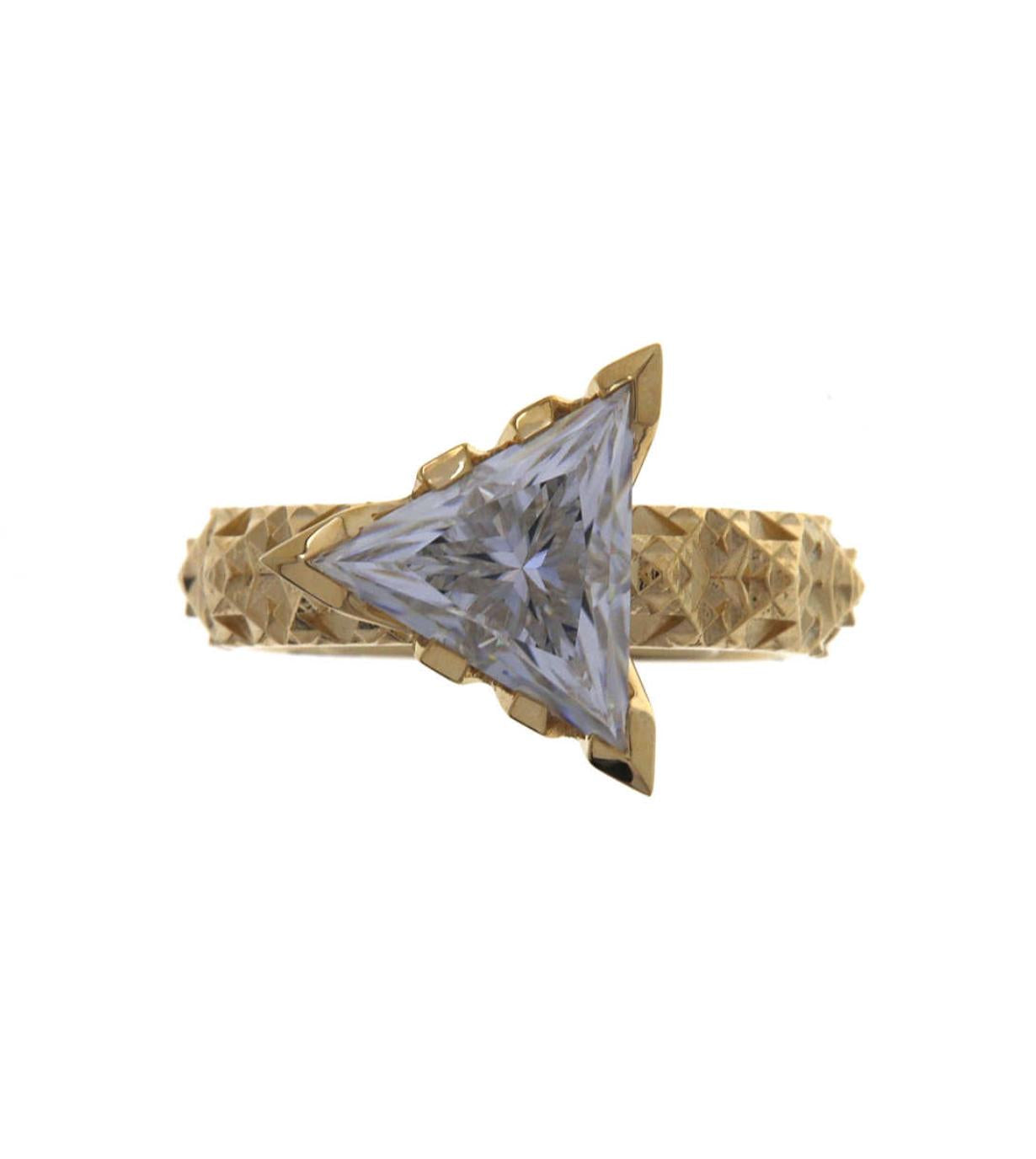 Trident 18K Gold Ring