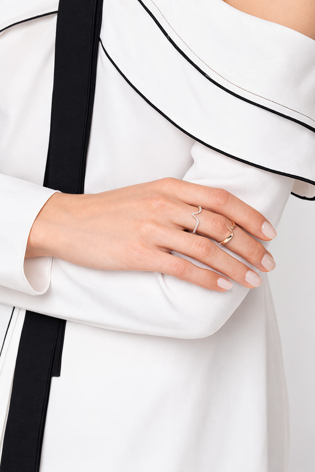 Fabri Single Stackable Diamond Gold Ring